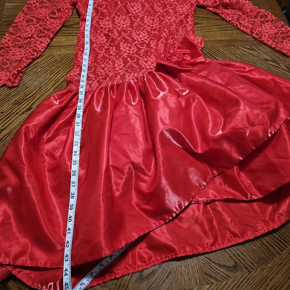 Lydia Deetz Vintage Red Costume Dress - Picture 6 of 9